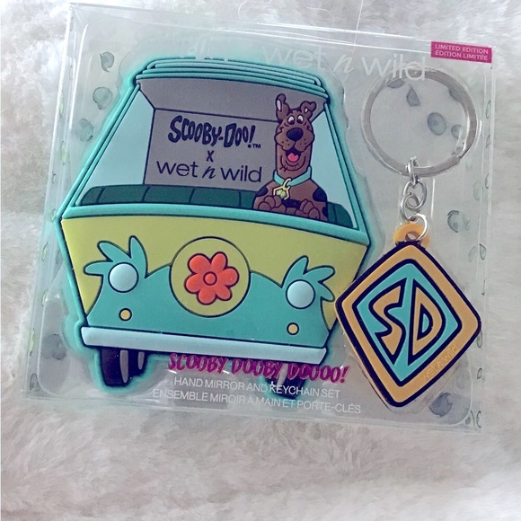 Scooby Doo Limited PR Box 15 pcs Eyeshadow Lip balm, Blush, Brushes, Eyeliner - Picture 10 of 12